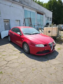 Alfa Romeo GT 1.9 JTD - 4