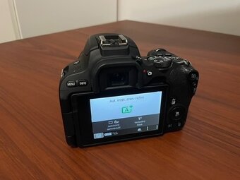 Canon EOS 200D 18-55 IS STM - 4