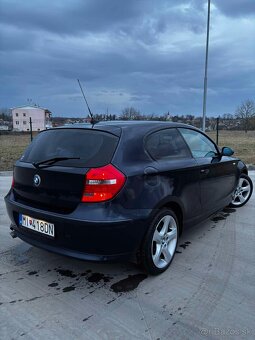 BMW 118D - 4