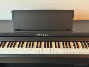 Predám digitálne piano Yamaha Clavinova CLP-525 - 4