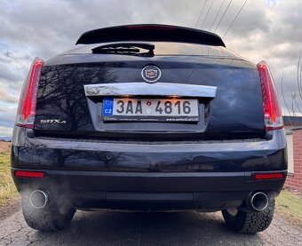 Cadillac SRX 3.0i V6 r.v 2012 naj 128tkm 1.Majitel koupeno v - 4