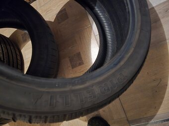 2x zimné pneumatiky 275/40r19 pirelli - 4