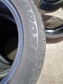 215/55R17 letné - 4