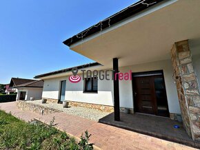 EXKLUZÍVNE: Luxusný bungalov s garážou a terasou v Necpaloch - 4