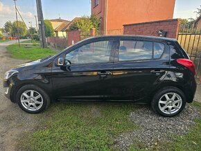 Hyundai i20 1.2i Facelift 2013 - 4