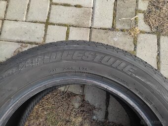 Predám letné pneu Bridgestone 225/55 R16 - 4