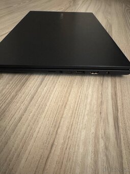 Asus Vivobook 15 - 4