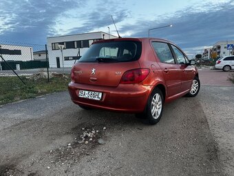 Predám peugeot 307 1.6 benzin - 4