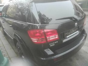 Dodge Journey - 4