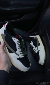 Nike air jordan 1 low “olive” travis scott - 4