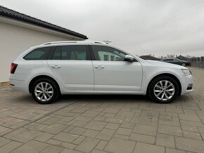 Skoda Octavia 2.0TDI DSG Style - 4