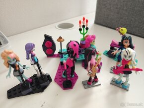 Lego Friends, Monster High - 4