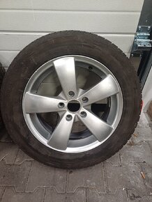 5x114,3R16 + 205/60R16 - 4