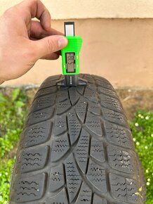 Predám Zimne 185/65 r15 Dunlop - 4