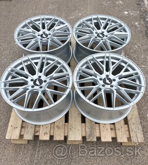 Disky Japan racing R18 JR28 5x100 - 4