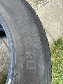 225/60 r17 Vredestein - 4