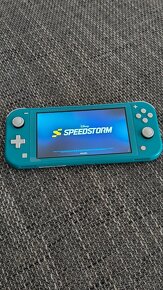 NINTENDO SWITCH LITE - 4