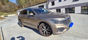 VW Touareg - 4