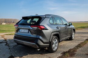 Toyota RAV4 4x4 2.5i Benzin+Hybrid E-CVT 119000km - 4