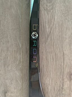 Predám hokejku Bauer Proto  R JUNIOR - 4