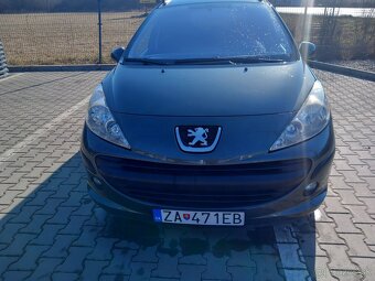 Peugeot 207   1.4 benzín 54kw 102000 km  - 4