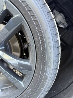 Bridgestone Alenza 001 235/50 R20 100V - 4