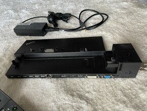 Lenovo ThinkPad X270 + dock station - 4