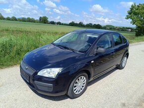 FORD FOCUS AMBIENTE 1,4 BENZIN 59 KW - 4