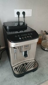 Kávovar De' Longhi Magnifica Evo - 4