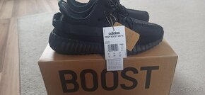 Predám Yeezy Boost 350 V2 Onyx - 4