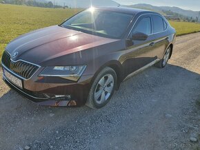 Škoda Superb 2.0 TDI 4x4 Ambition - 4