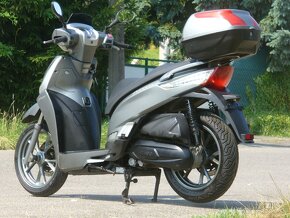 Kymco GTi 125 People 2016 - 4