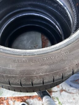 Letné pneu 225/45 R17 - 4