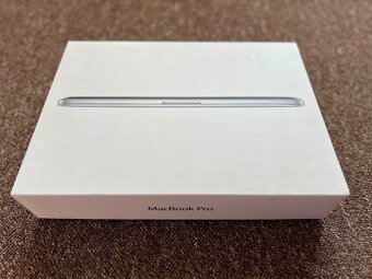 MacBook Pro 13 - 4