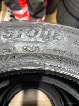 Brigestone 195/60r16 - 4