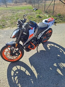 KTM Duke 390 (2021) – skvelý stav - 4