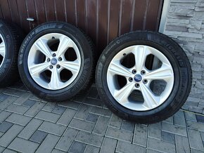 Zimná sada 5x114,3 235/55 R17 Ford - 4