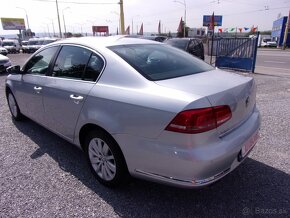 Volkswagen Passat 2.0 TDI BMT Comfortline - 4