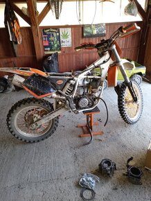 Ktm sx 520, model 2001 - 4