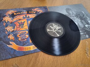 Lp RUNNING WILD- Blazon Stone / EX - 4