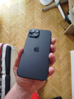 iPhone 15 128GB batéria 93% záruka 1rok - 4