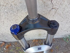 vidlica Rock Shox - 4