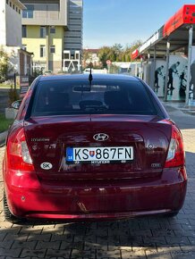 Hyundai Accent 1.5 CRDI - 4