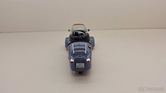 1:18 MESSERSCHMITT KR 200 CABRIO - 4