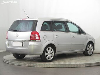 náhradne diely na:Opel Zafira B 1.9 Cdti 110kw 88kw 1.7 Cdti - 4