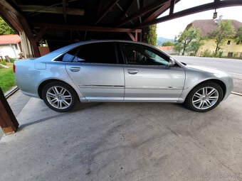 Audi A8 D3 V6 3.0TDI - 4