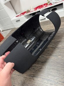 Predám kryt na reproduktor JBL Boombox 1 - 4