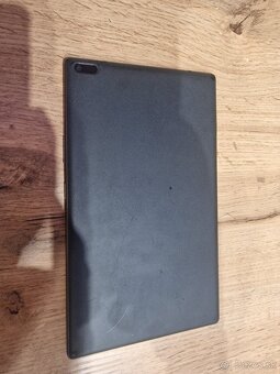 Lenovo TAB 4 8" - 4