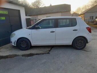 Skoda fabia 1.2 44 kw na nahradne dieli - 4