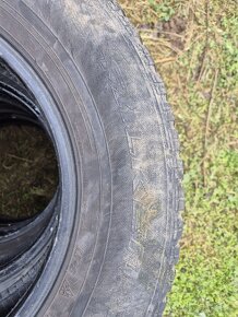 Gumy 225/70 R16 103H na dojazd - 4